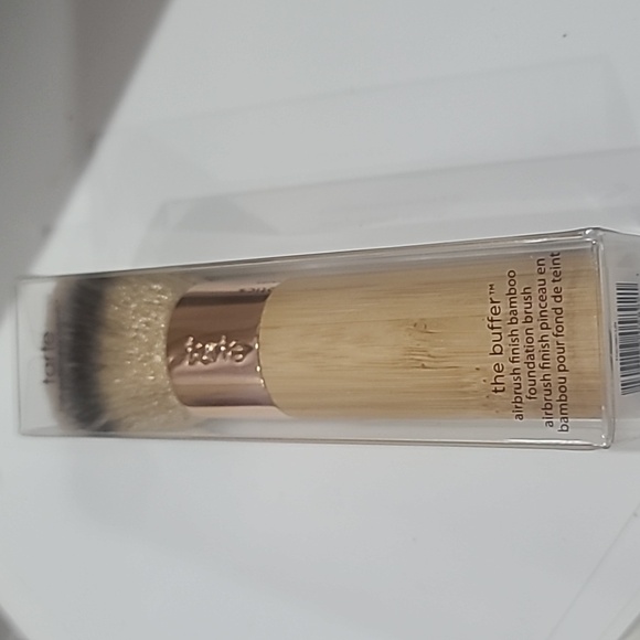 NIB ✅Tarte The Buffer Airbrush Finish Foundation Brush  ✨ BNIB - Picture 8 of 9